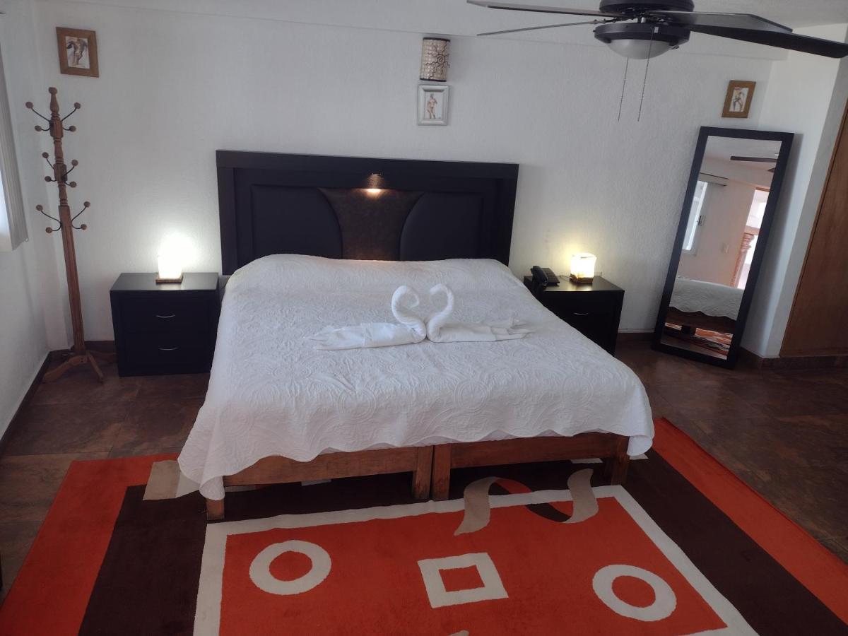 Hotel Leyenda Del Tepozteco Тепоцтлан Екстериор снимка