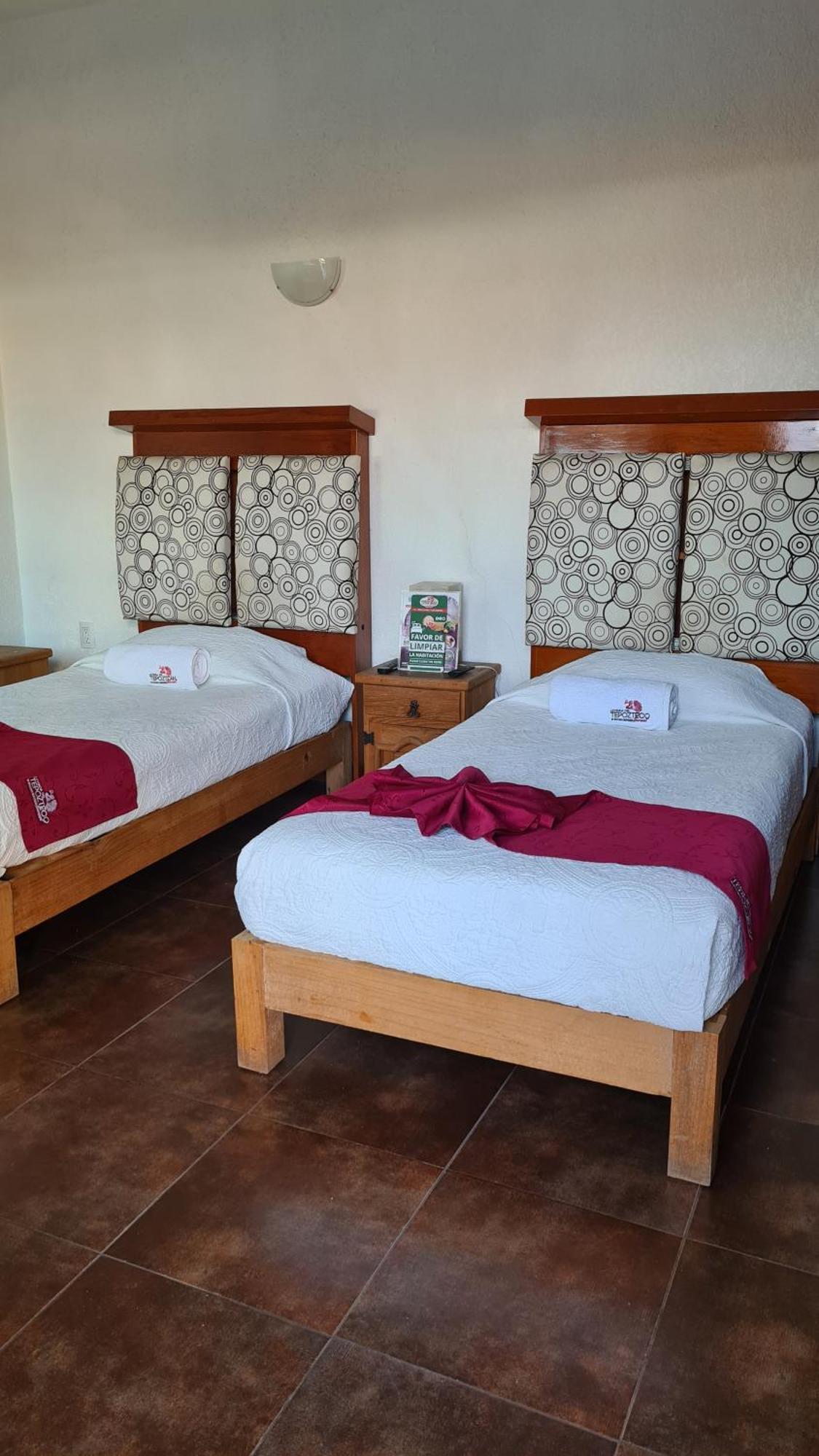 Hotel Leyenda Del Tepozteco Тепоцтлан Екстериор снимка