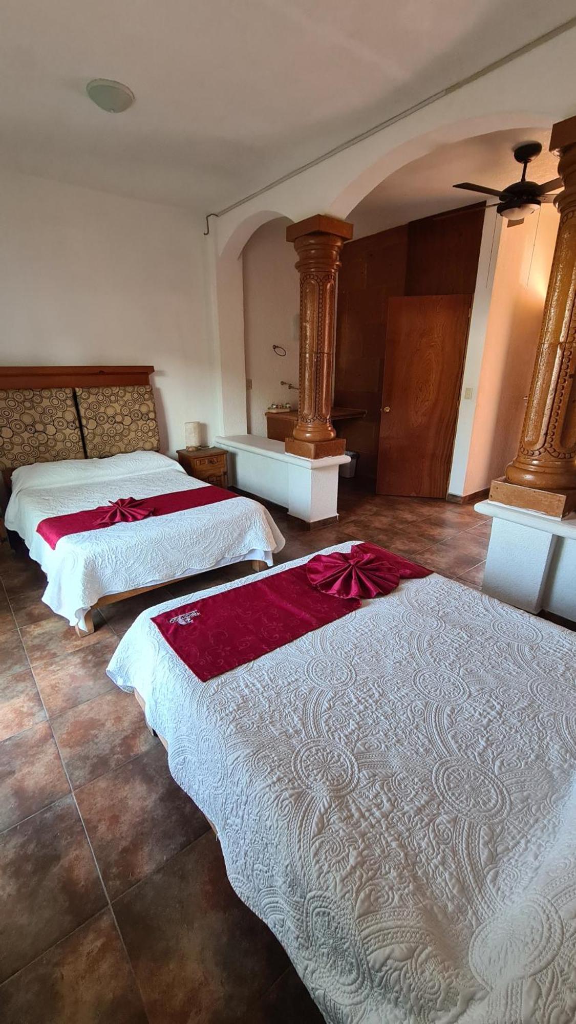 Hotel Leyenda Del Tepozteco Тепоцтлан Екстериор снимка