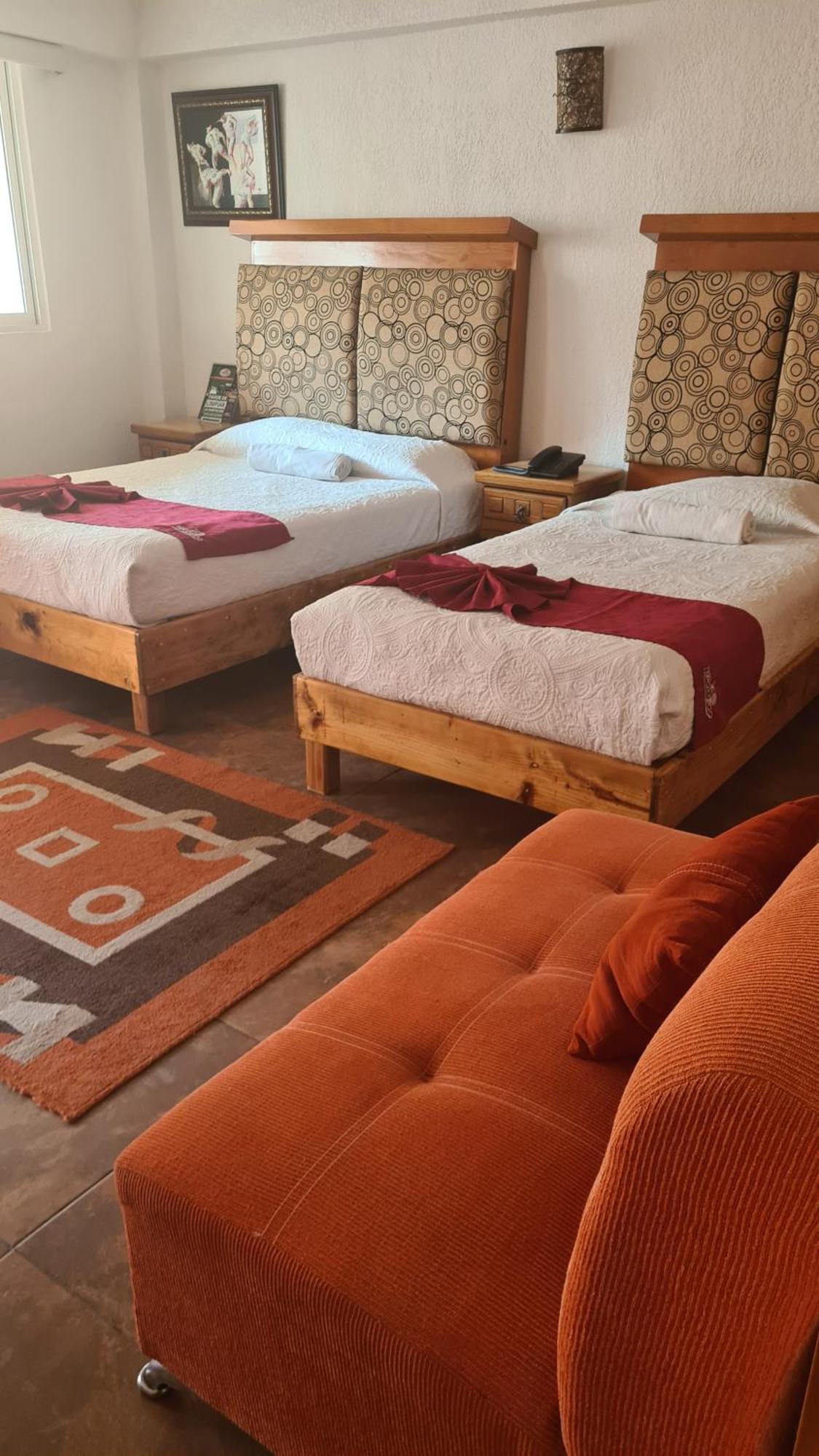 Hotel Leyenda Del Tepozteco Тепоцтлан Екстериор снимка