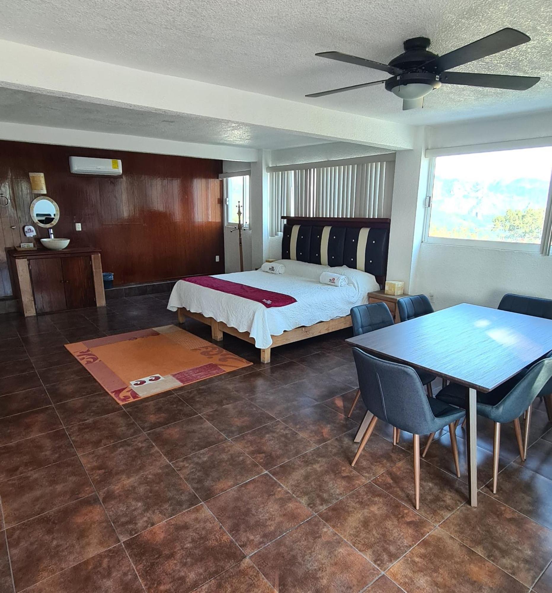 Hotel Leyenda Del Tepozteco Тепоцтлан Екстериор снимка